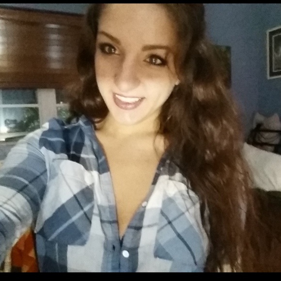 Meet your Posher, Cathy - Picture 1 of 1